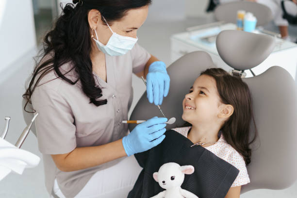 Best Emergency Dentist for Knocked-Out Tooth in Nett, MO